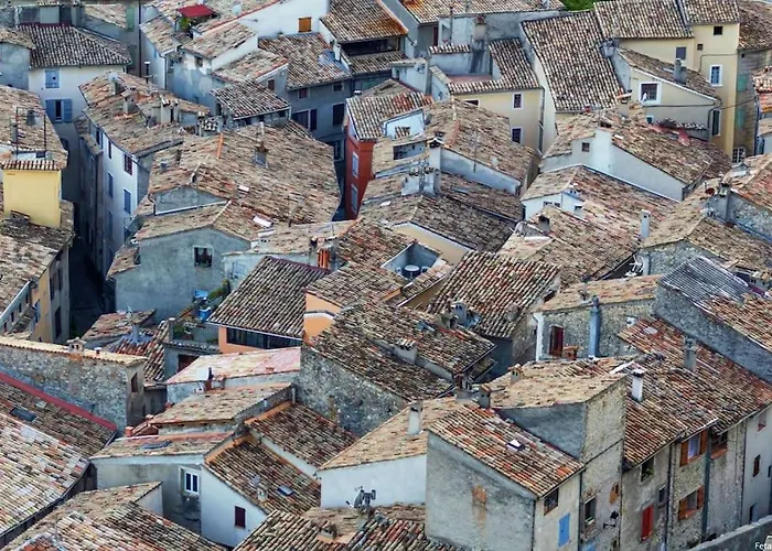 Chapitre Des Chanoines Apartment Entrevaux